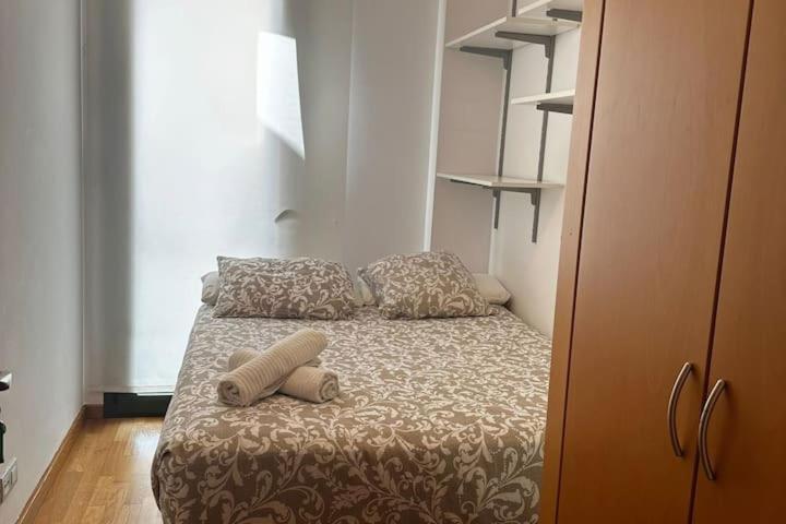 Private Rooms Near Las Ramblas Barcelona Buitenkant foto